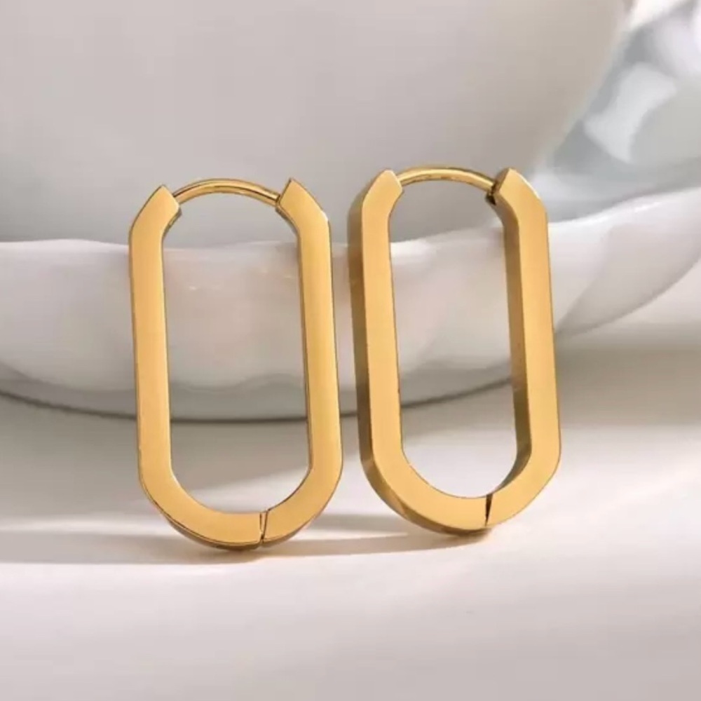 Modern Gold Oval Hoop Earrings